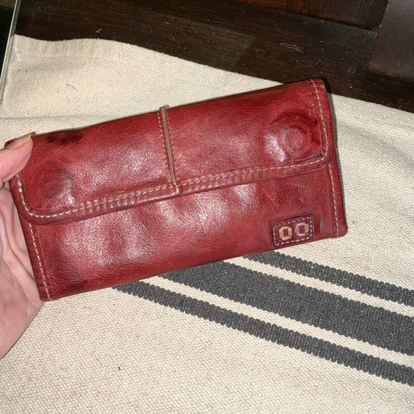 Bed Stu Leather Canton Wallet Clutch Cherry Lacquer DD MSRP $169 - Picture 7 of 13